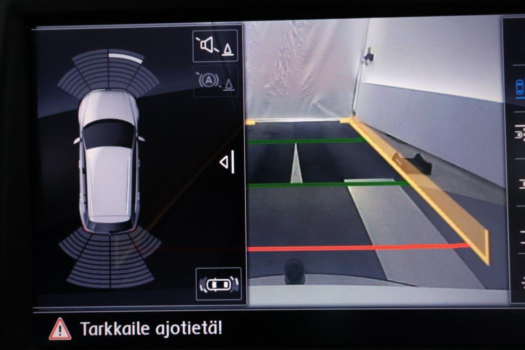 VOLKSWAGEN Tiguan 2016