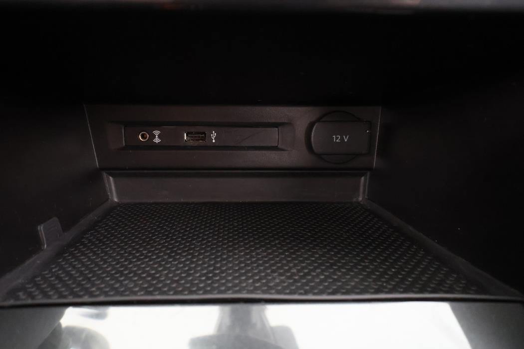 VOLKSWAGEN Tiguan 2016