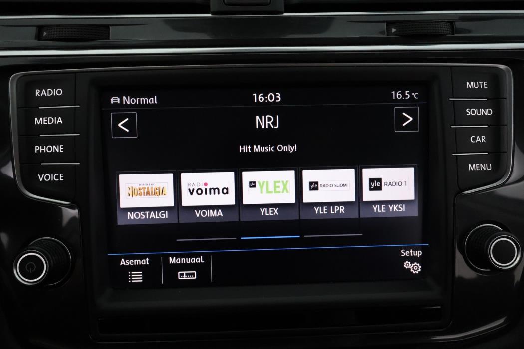 VOLKSWAGEN Tiguan 2016