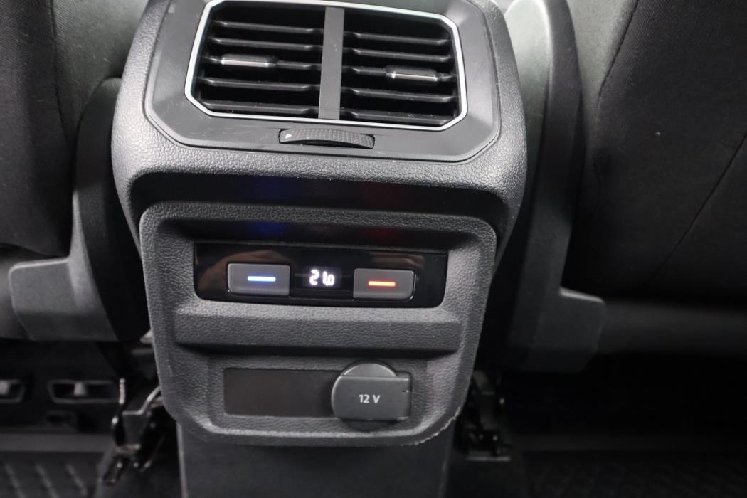 VOLKSWAGEN Tiguan 2016