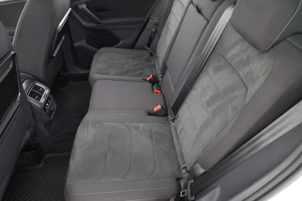 VOLKSWAGEN Tiguan 2016