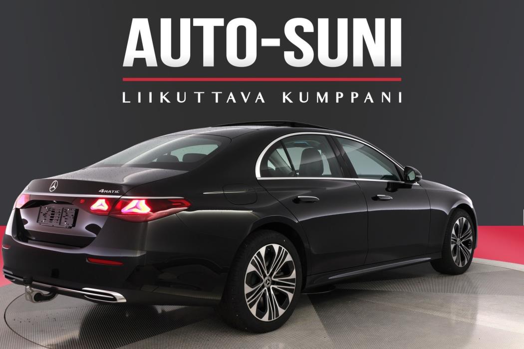 MERCEDES-BENZ E 2025