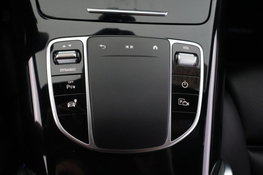 MERCEDES-BENZ EQC 2023