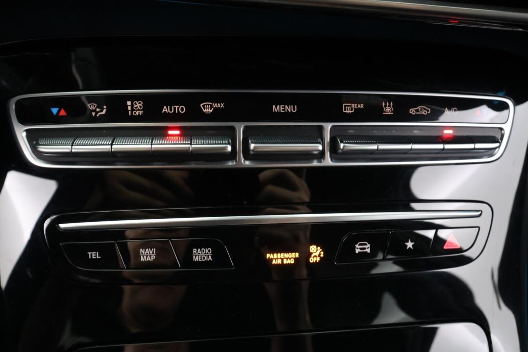 MERCEDES-BENZ EQC 2023