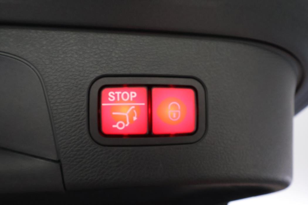 MERCEDES-BENZ EQC 2023