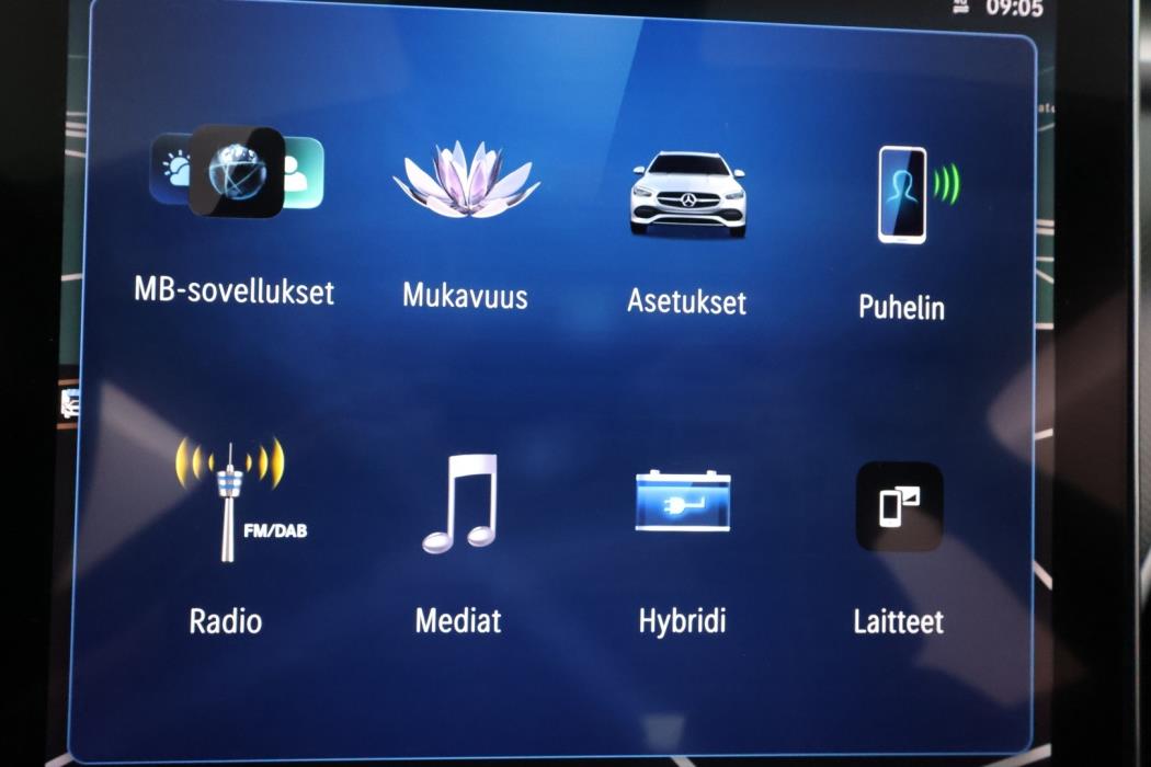 MERCEDES-BENZ C 2022