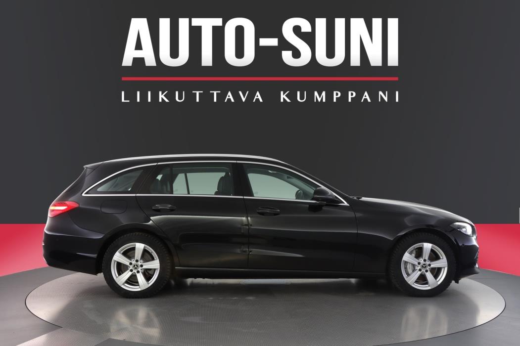 MERCEDES-BENZ C 2022