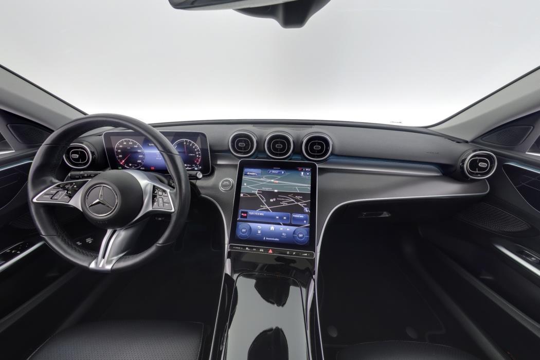 MERCEDES-BENZ C 2022