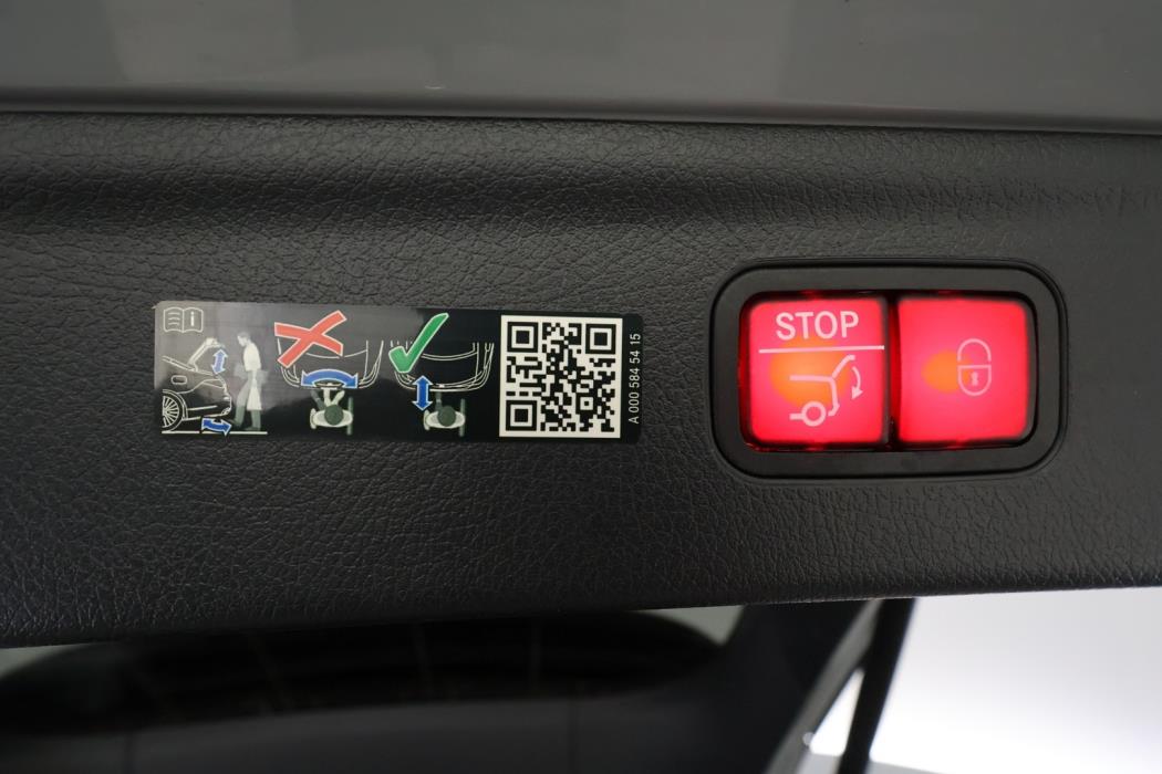 MERCEDES-BENZ EQE SUV 2024