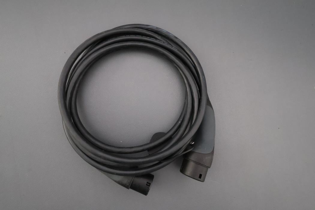 MERCEDES-BENZ EQE SUV 2024