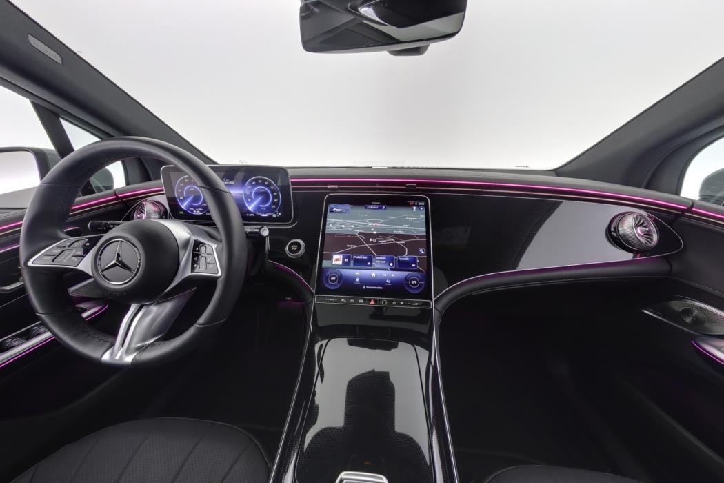 MERCEDES-BENZ EQE SUV 2024