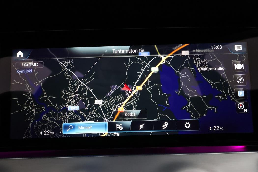 MERCEDES-BENZ E 2022