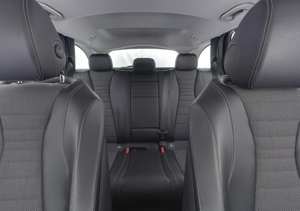 MERCEDES-BENZ E 2022