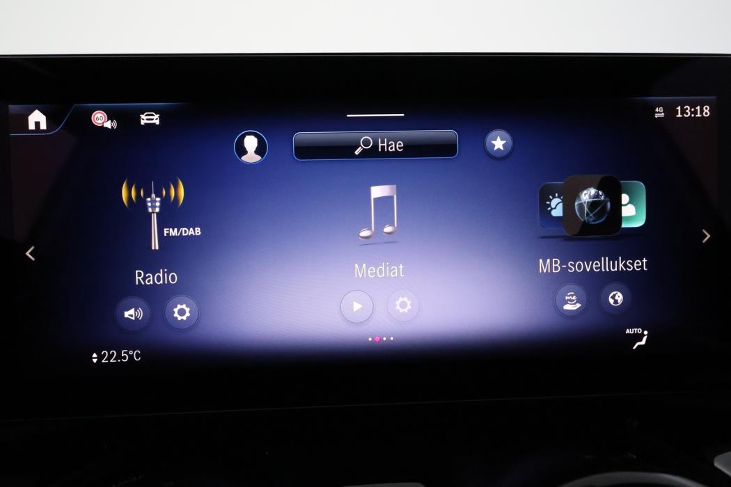 MERCEDES-BENZ EQA 2025