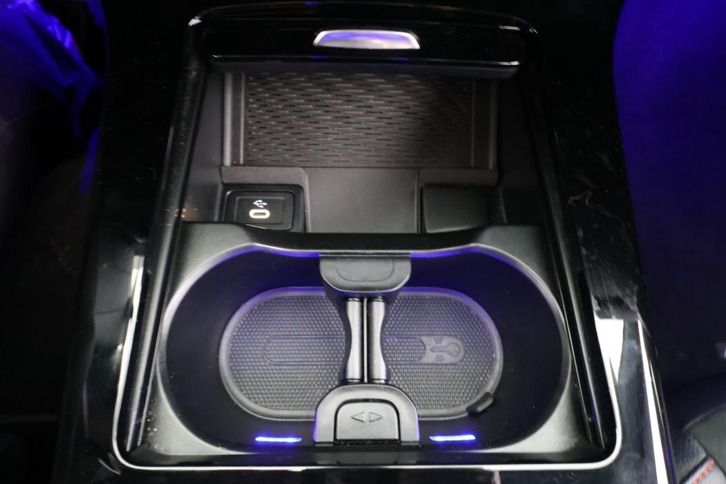 MERCEDES-BENZ CLA 2024