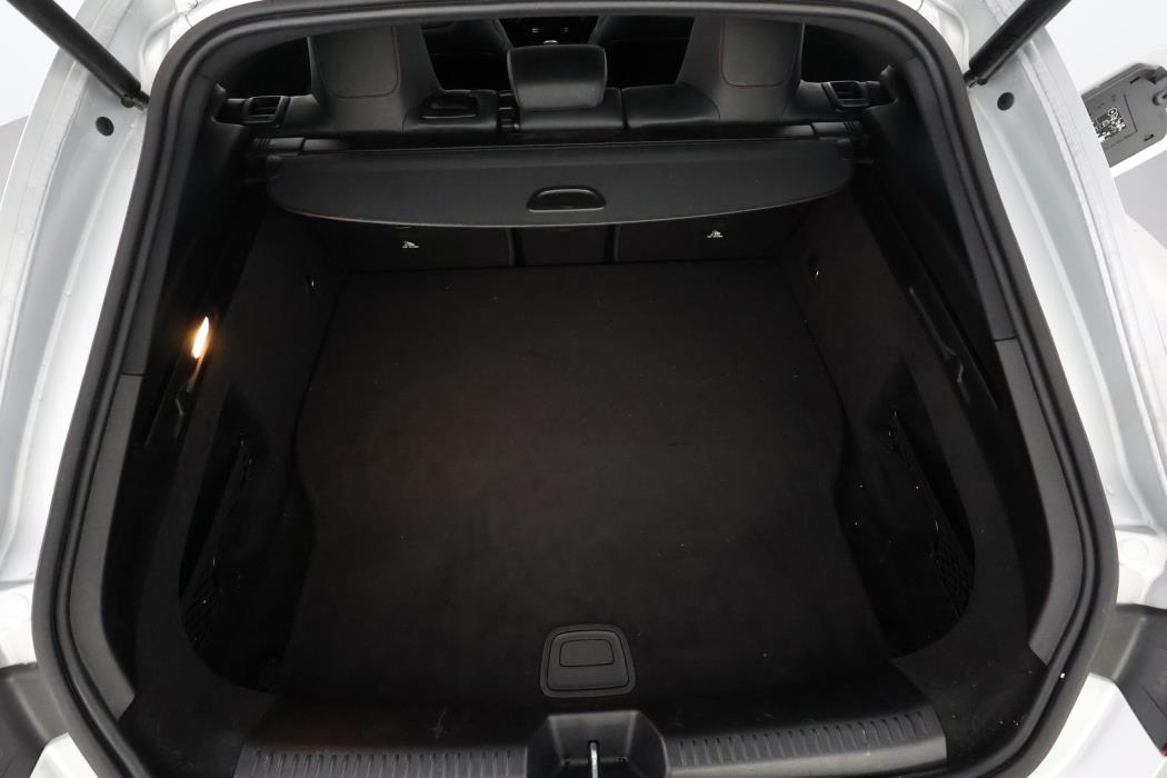 MERCEDES-BENZ CLA 2024