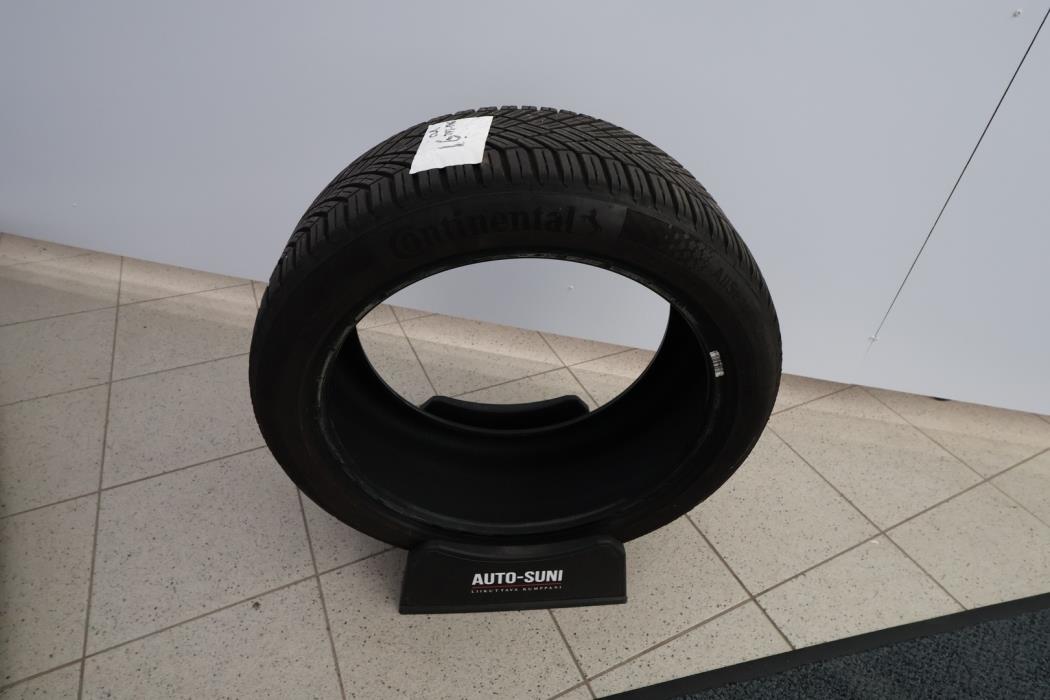 MERCEDES-BENZ CLA 2024