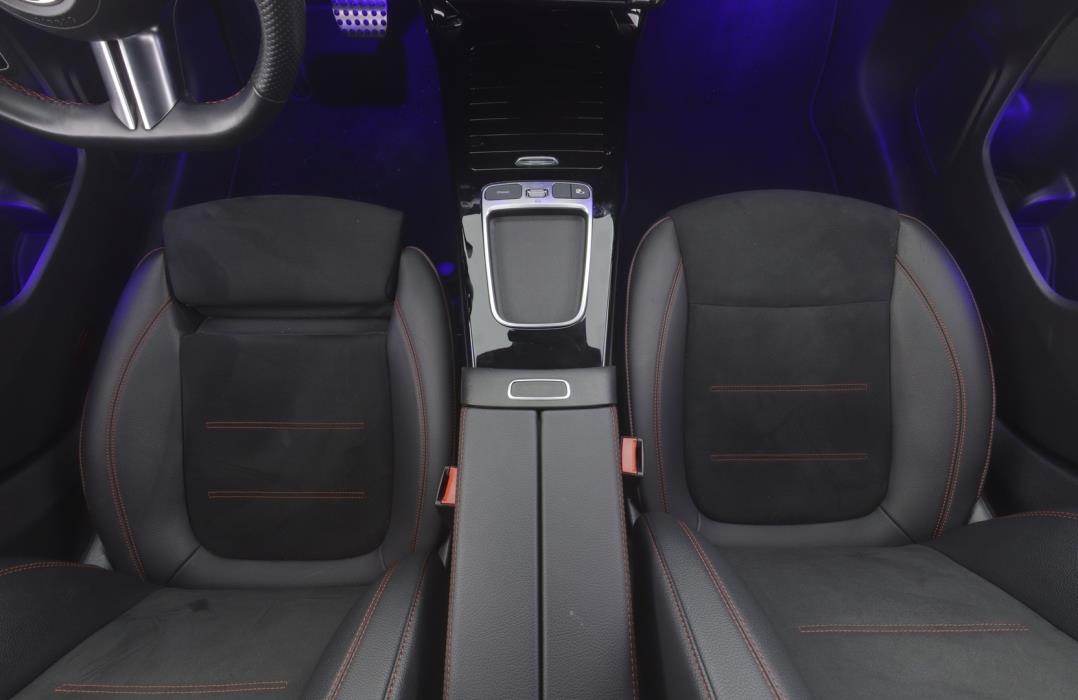 MERCEDES-BENZ CLA 2024