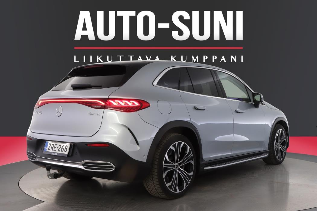 MERCEDES-BENZ EQE SUV 2023