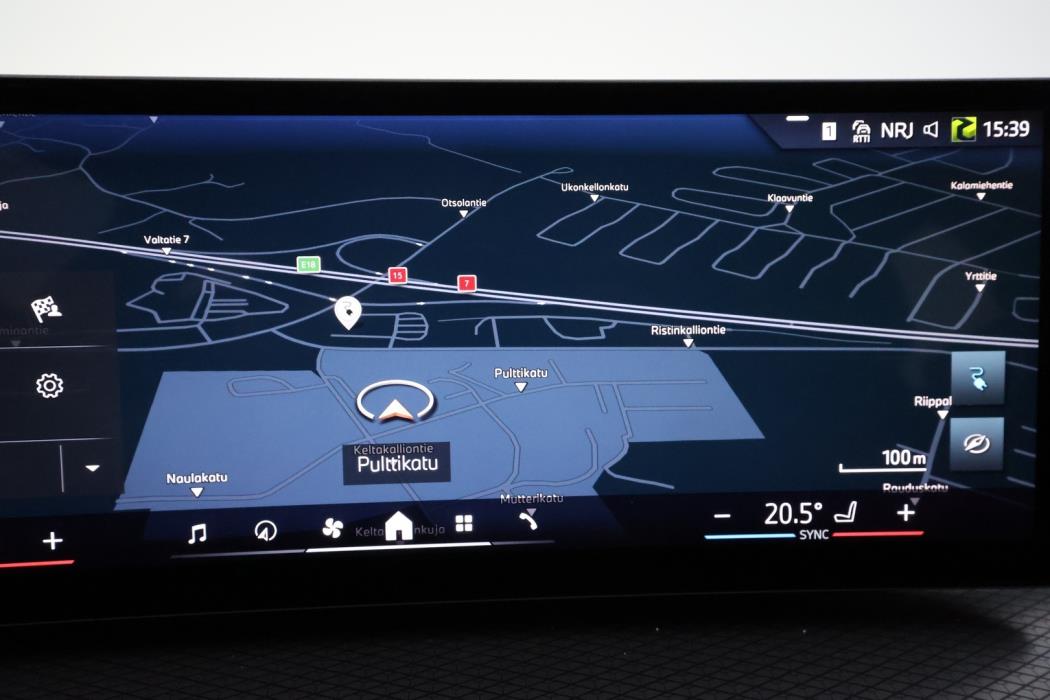 BMW i4 2025