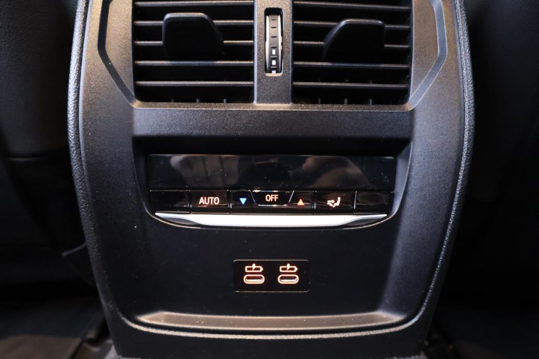 BMW i4 2025