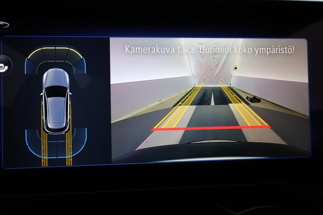 MERCEDES-BENZ EQB 2025