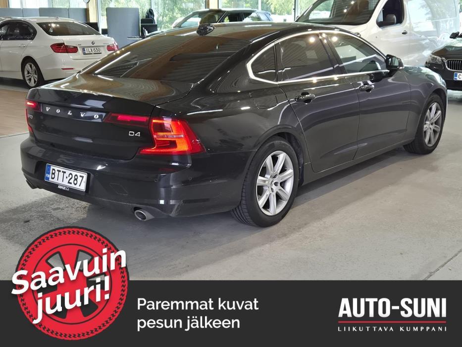 VOLVO S90 2017