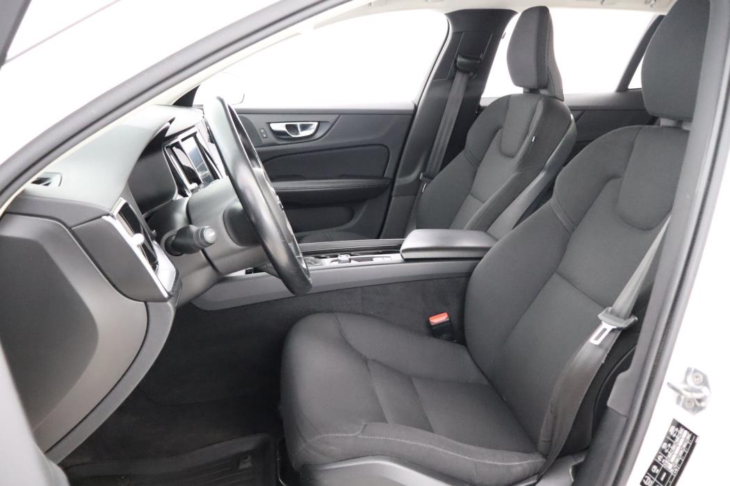 VOLVO V60 2019
