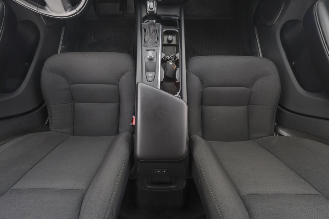 VOLVO V60 2019