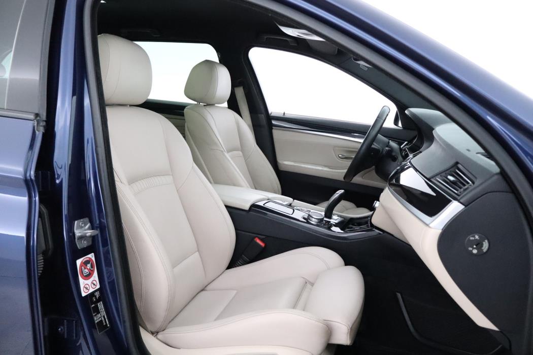 BMW 520 2015