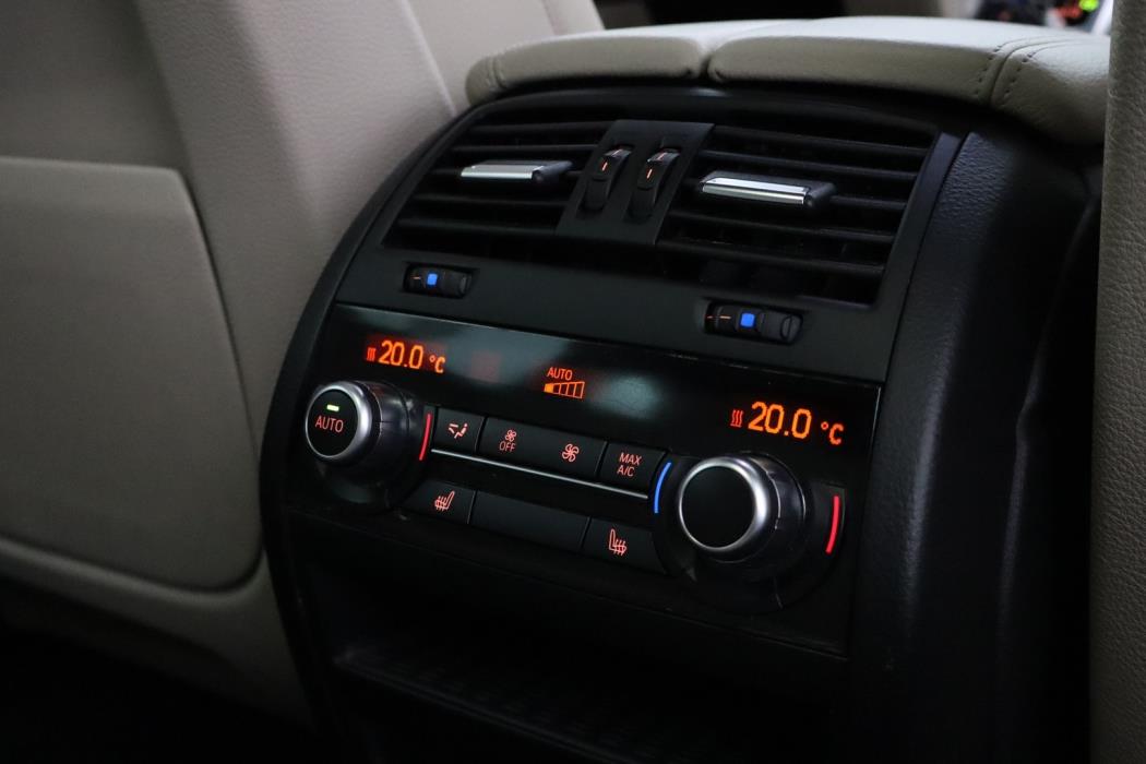 BMW 520 2015