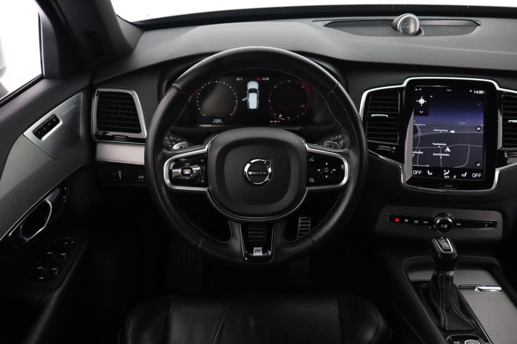 VOLVO XC90 2017
