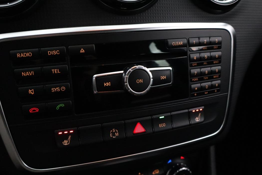 MERCEDES-BENZ A 2013