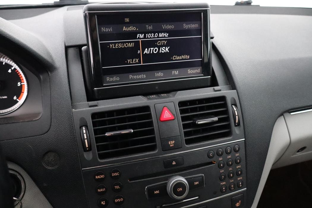 MERCEDES-BENZ C 2010