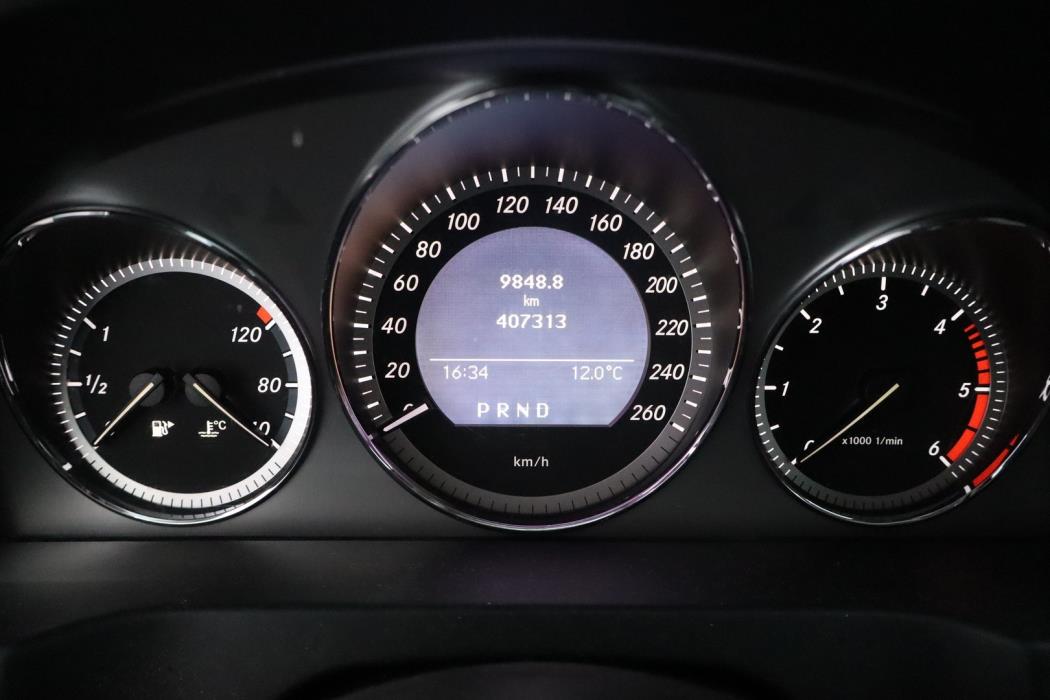 MERCEDES-BENZ C 2010