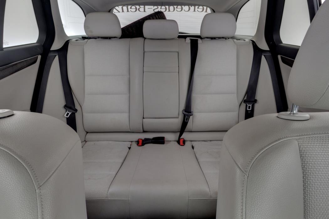 MERCEDES-BENZ C 2010