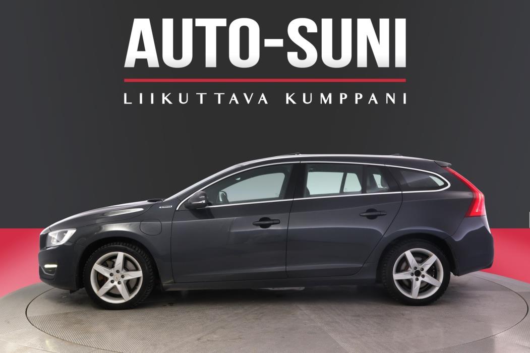 VOLVO V60 2017
