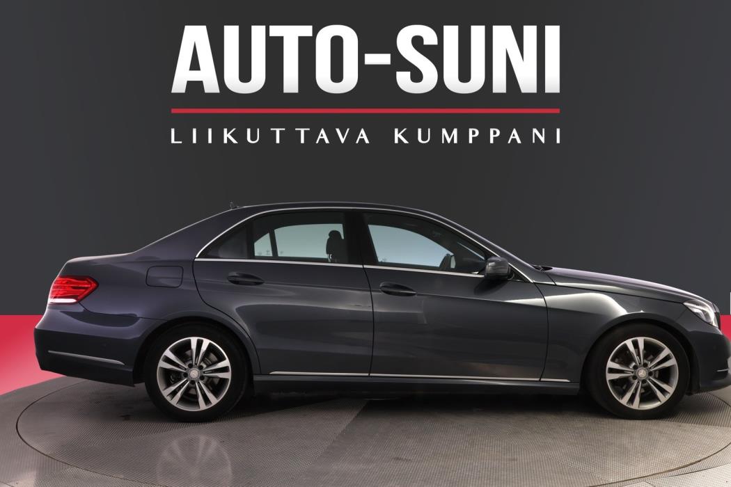 MERCEDES-BENZ E 2015