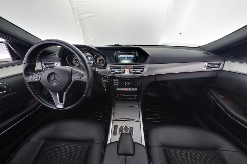 MERCEDES-BENZ E 2015
