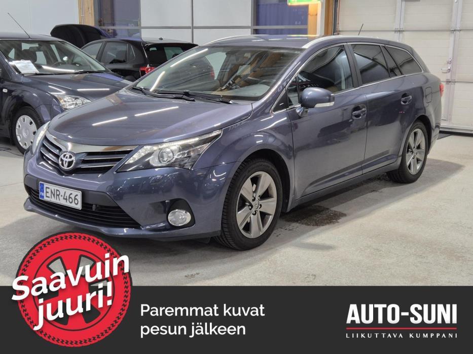 TOYOTA Avensis 2015
