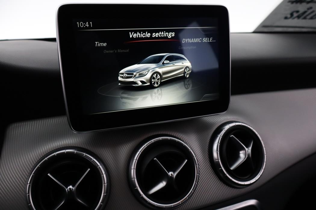 MERCEDES-BENZ CLA 2016