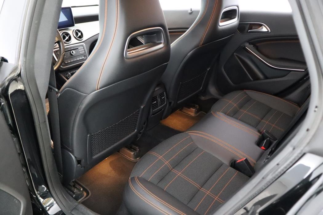 MERCEDES-BENZ CLA 2016