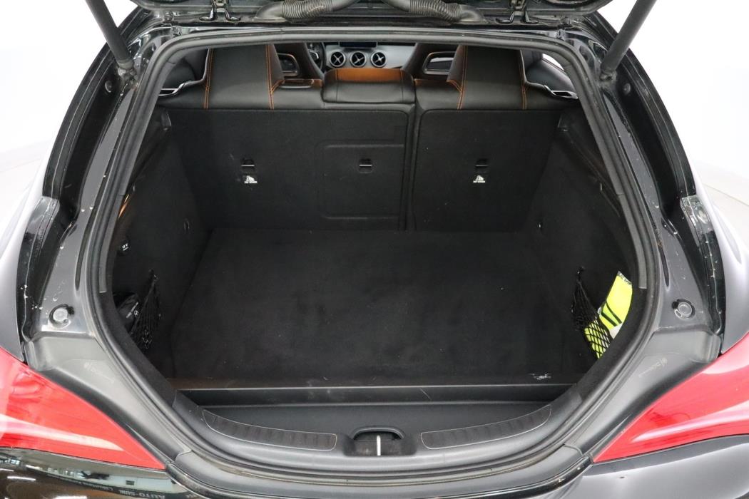 MERCEDES-BENZ CLA 2016