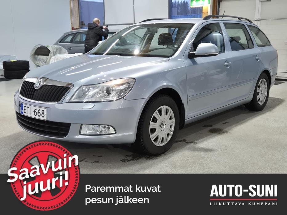 SKODA Octavia 2011