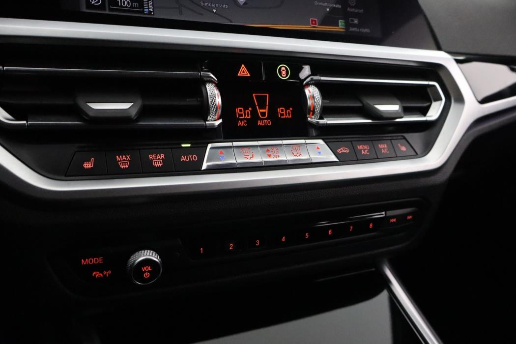 BMW 330 2020