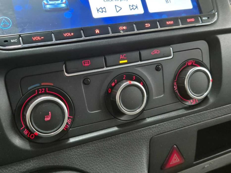 VOLKSWAGEN Transporter 2010