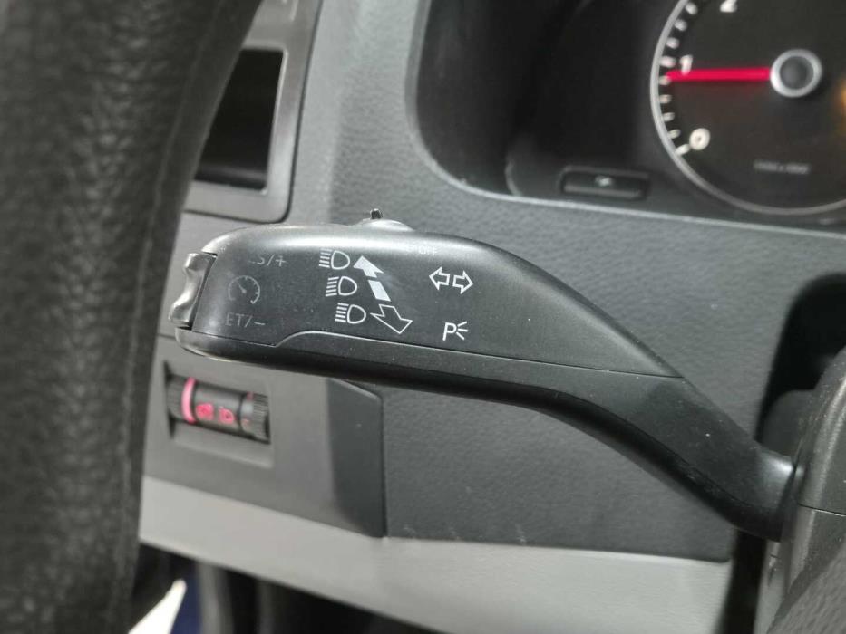 VOLKSWAGEN Transporter 2010