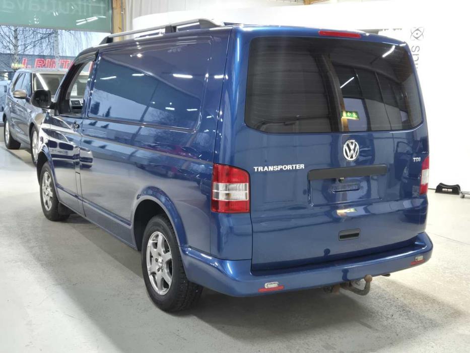 VOLKSWAGEN Transporter 2010