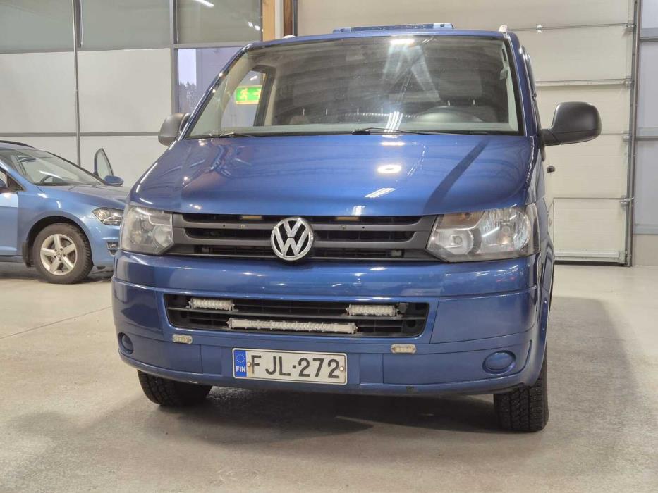 VOLKSWAGEN Transporter 2010
