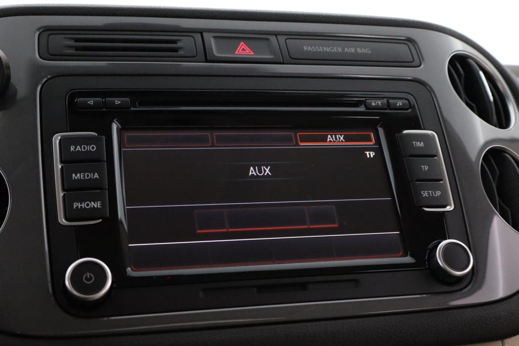 VOLKSWAGEN Tiguan 2014